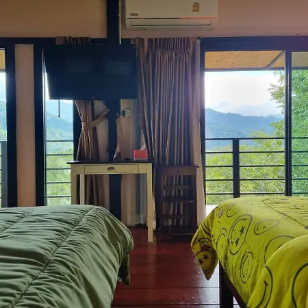 Baanhatsompaen Homestay Ranong Exterior photo