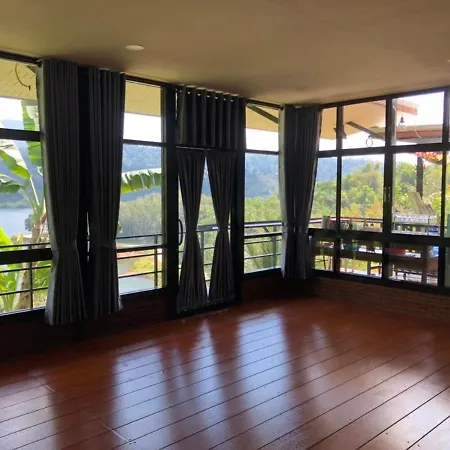 Baanhatsompaen Homestay Ranong Exterior photo