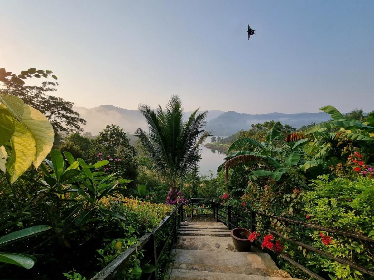 Homestay Baanhatsompaen Ranong