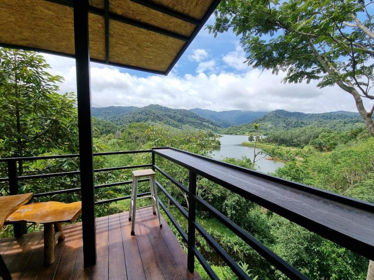 Baanhatsompaen Ranong