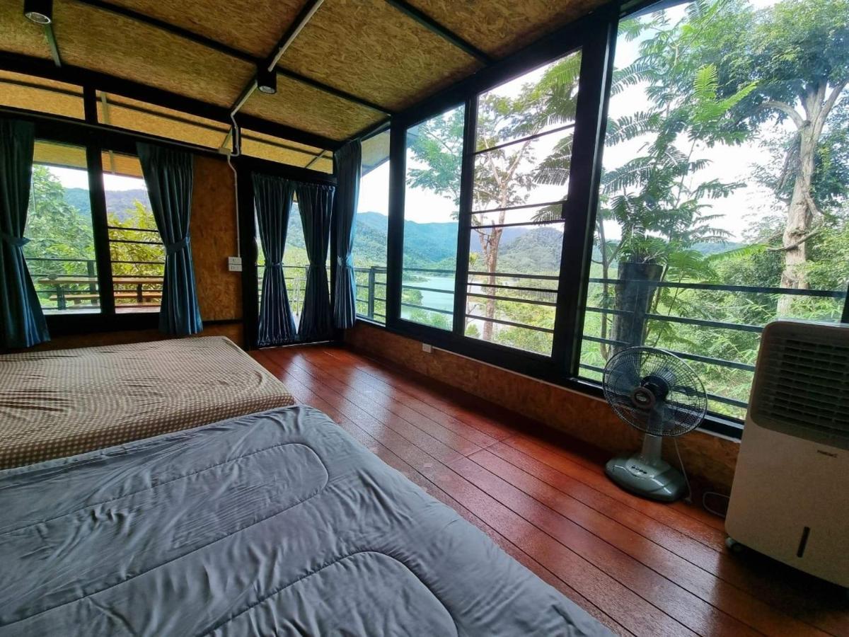 Homestay Baanhatsompaen *